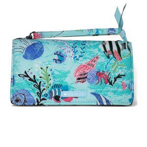 Vera Bradley RFID Wallet Crossbody in Antilles Treasure Quilted Travel Organizer